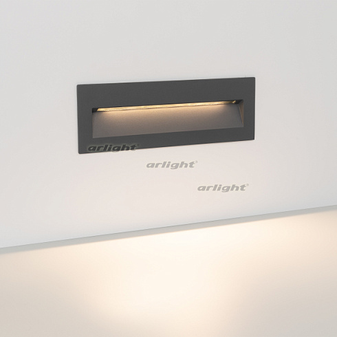 Светильник LTD-TRAIL-S226x76-8W Warm3000 (GR, 65 deg, 230V) (Arlight, IP65 Металл, 3 года)